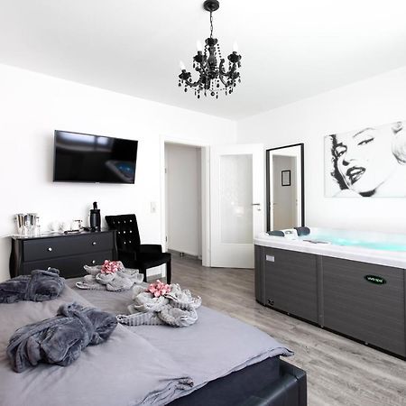 1St Floor Koeln Apartment Luaran gambar